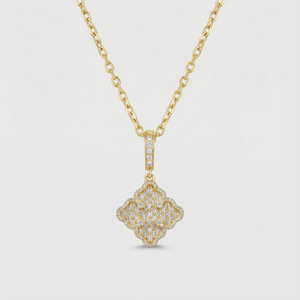 Clover Royale Pendant (Gold)